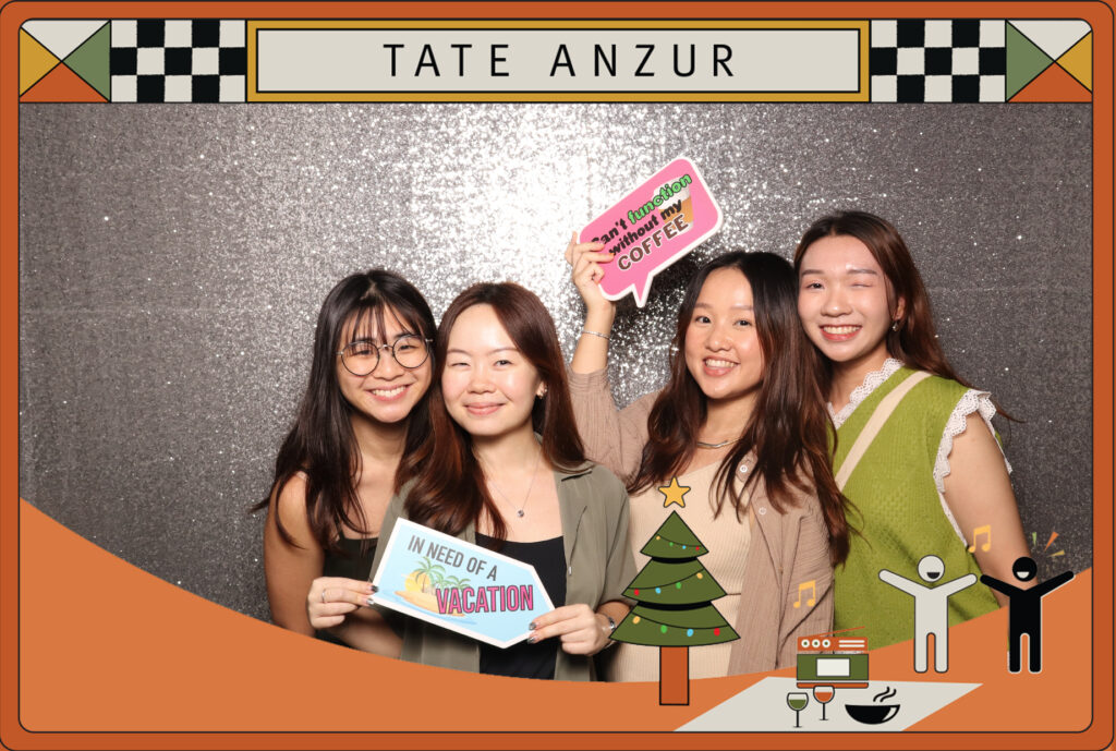 Instant Print Photobooth in Singapore by Printaparty