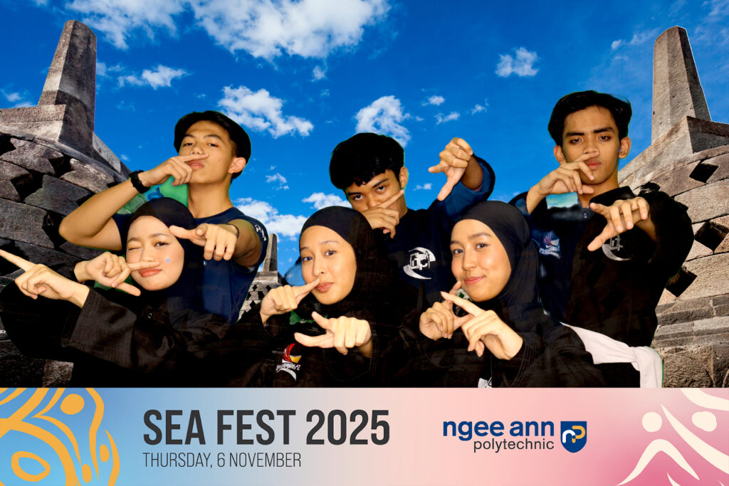 Green Screen Photo Booth in Singapore by Printaparty