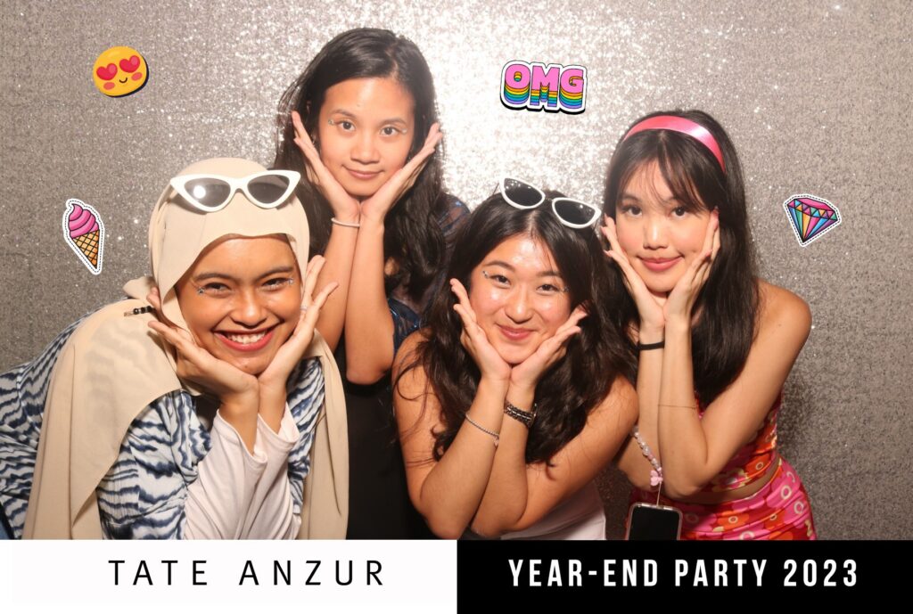 Neoprint Photo Booth in Singapore by Printaparty