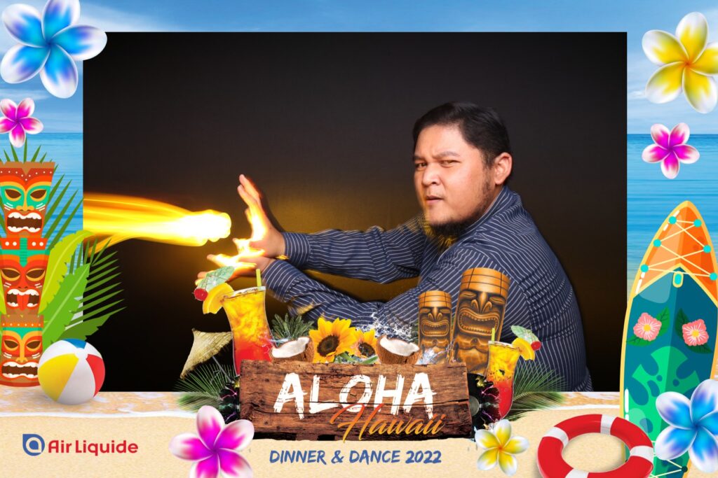 lightpainting photo booth in singapore by printaparty