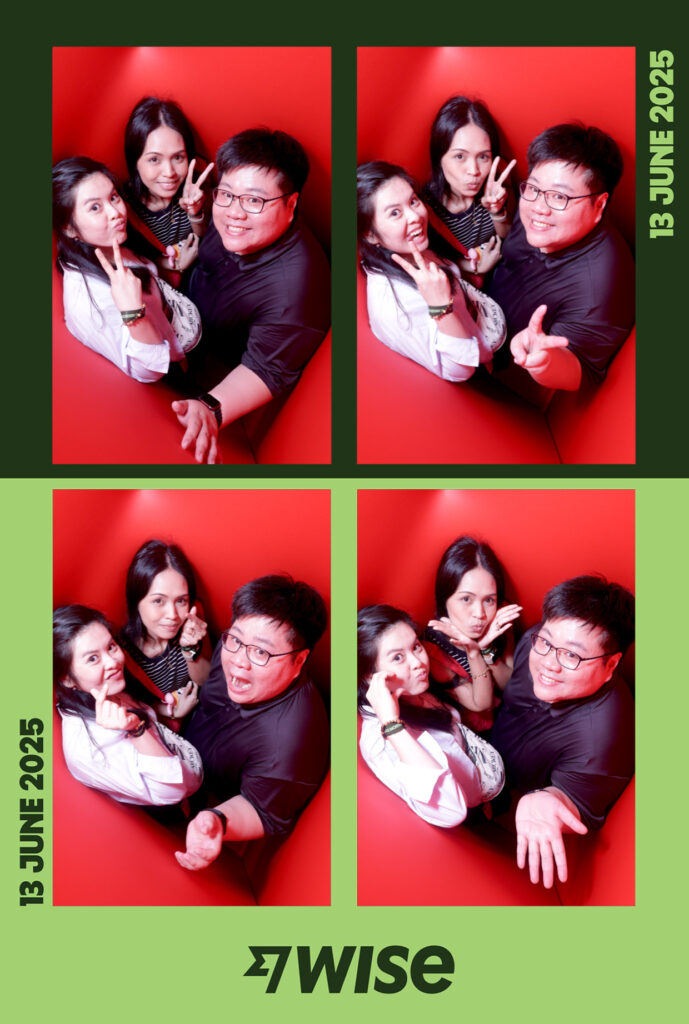 0.5x Top Down Photobooth in Singapore by Printaparty
