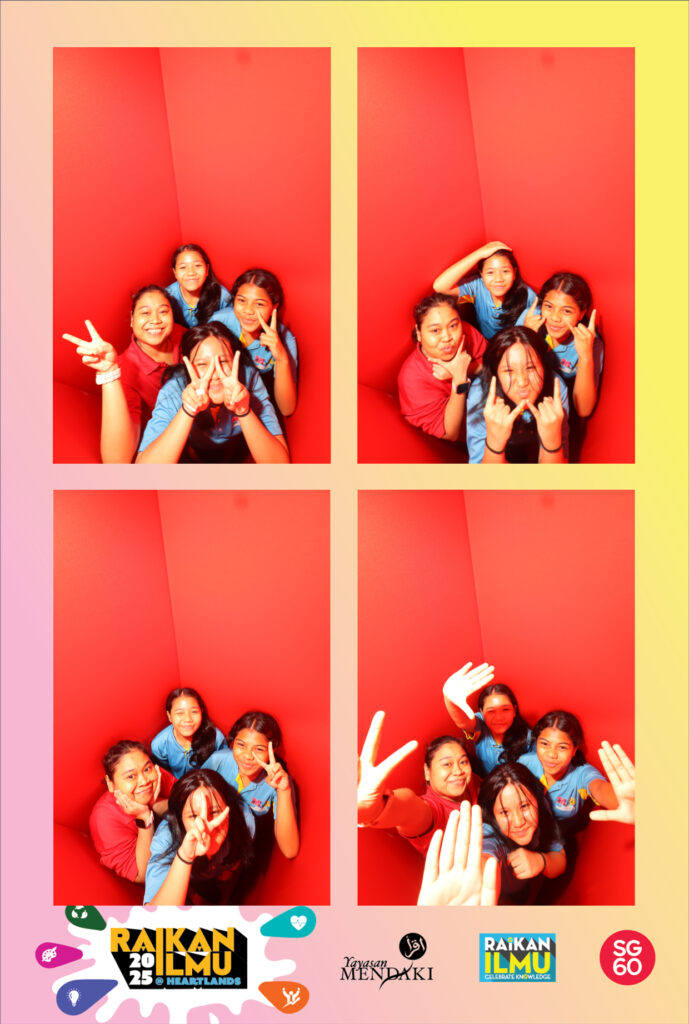 0.5x Top Down Photobooth in Singapore by Printaparty