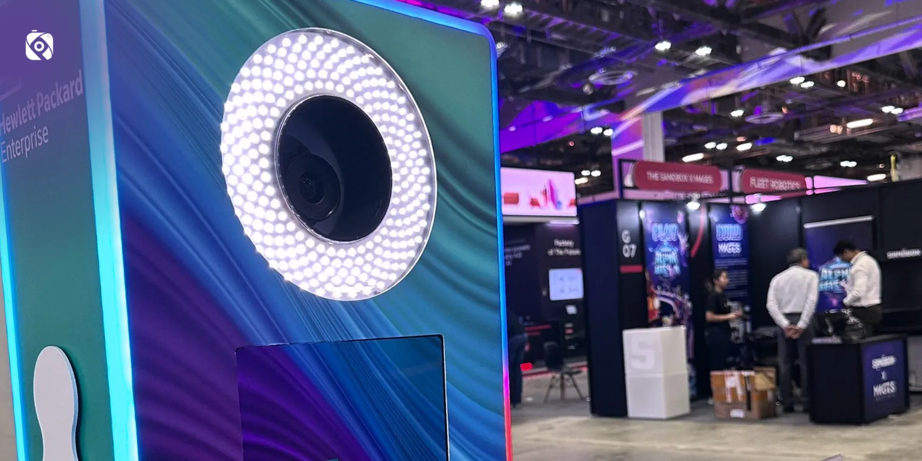 how photo booths work